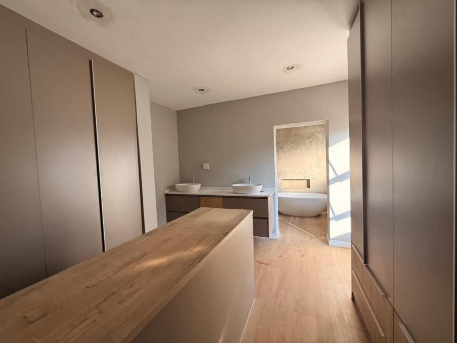 4 Bedroom Property for Sale in Cashan North West